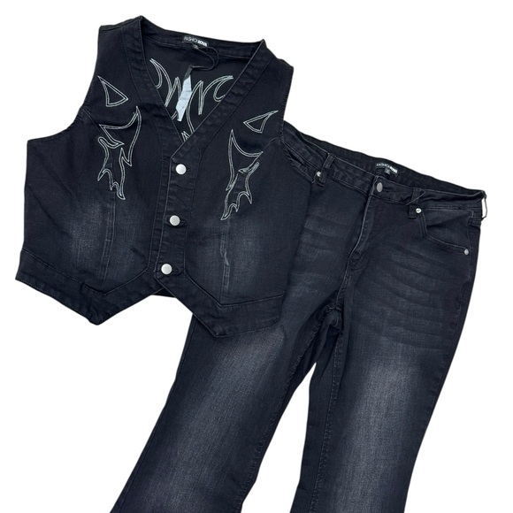 Fashion Nova - Princess Cowgirl Denim Pant Set - Picture 6 of 10